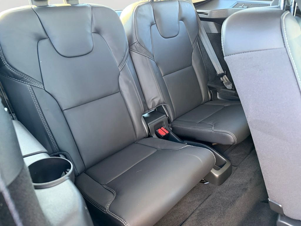 2023 Volvo - image 9