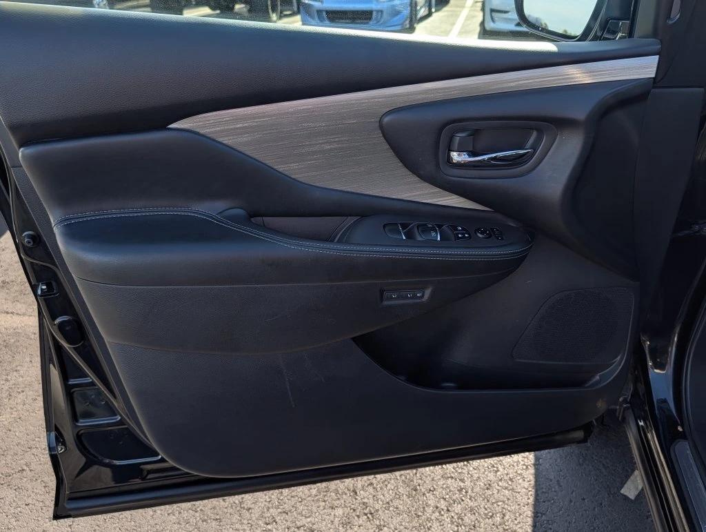 2017 Nissan Murano Platinum - Photo 17