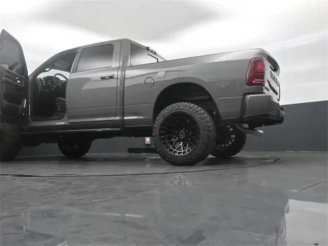 2025 Ram 2500 Laramie photo 41