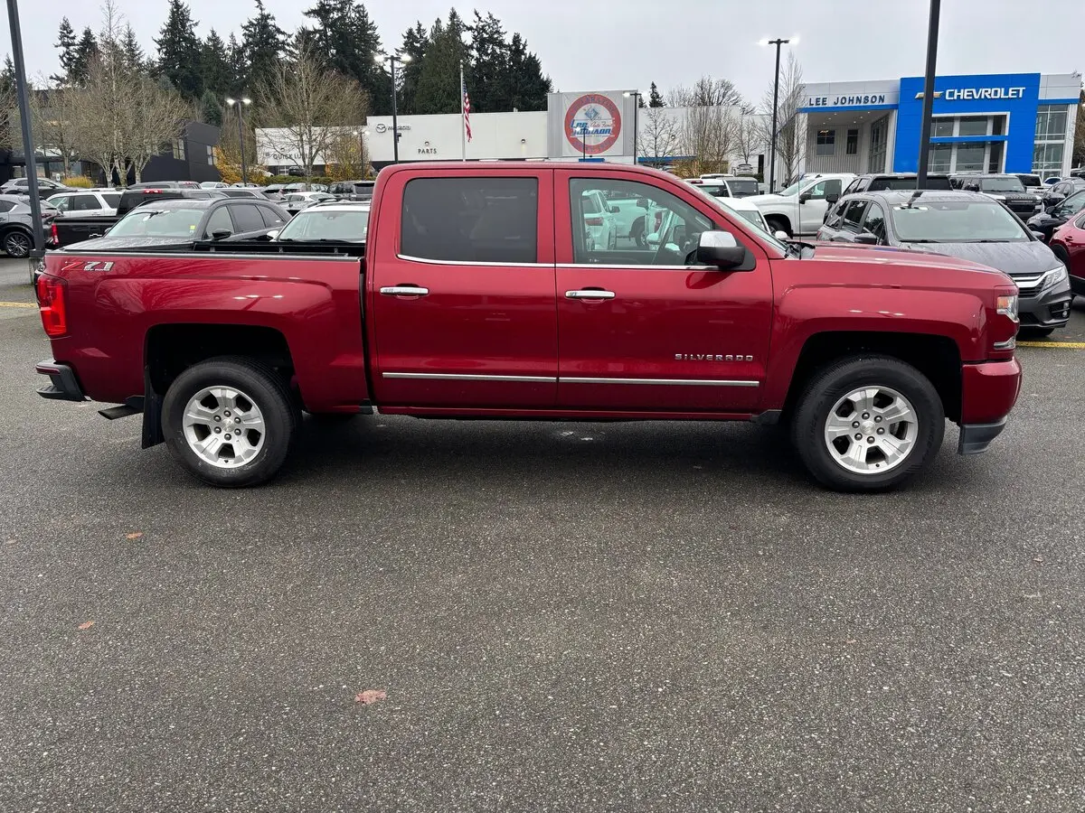 2018 Chevrolet Silverado 1500 LTZ Z71 photo 4