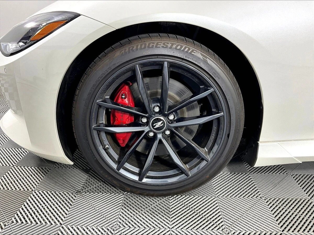 2026 Nissan Z Performance - Photo 18