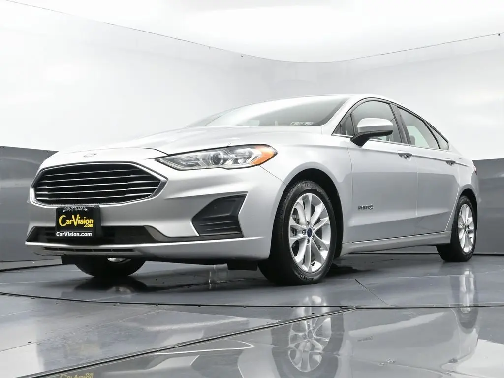 2019 Ford Fusion SE Hybrid photo 34