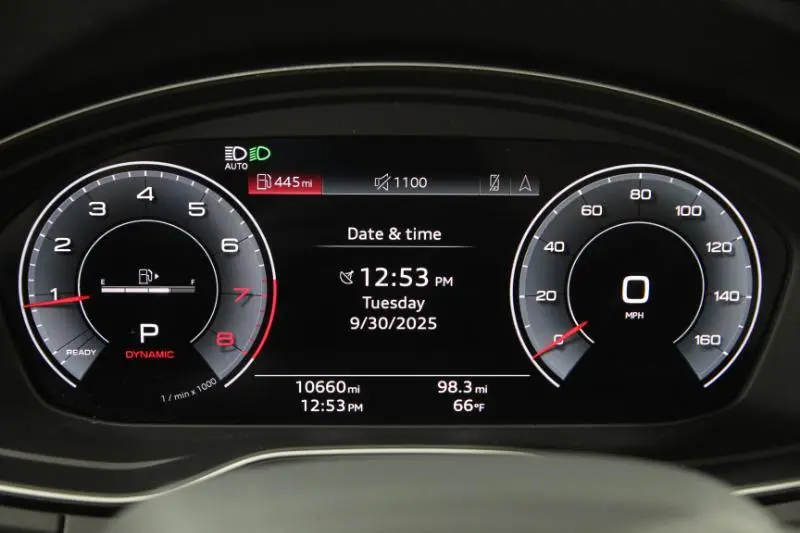 2024 Audi Q5 S line Premium Prestige photo 5