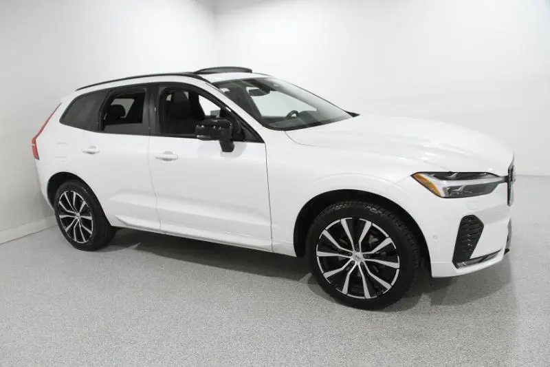 2024 Volvo XC60 Plus