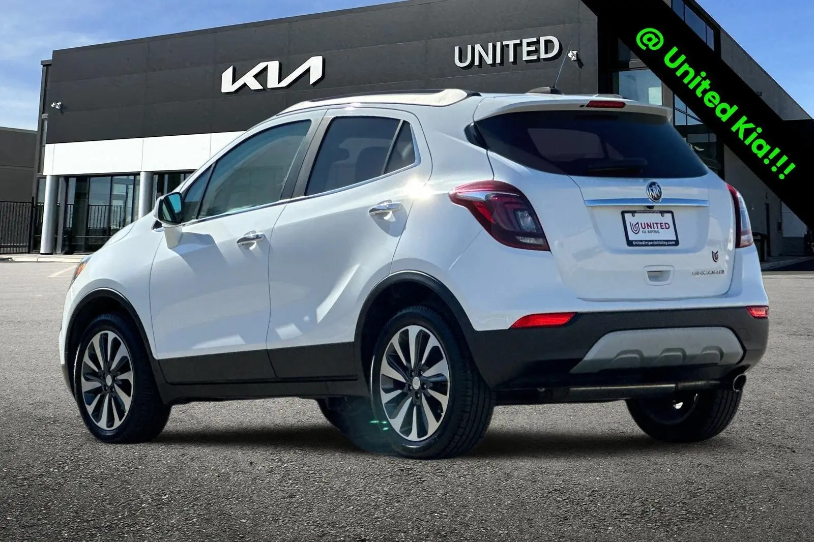 2022 Buick Encore Preferred photo 6