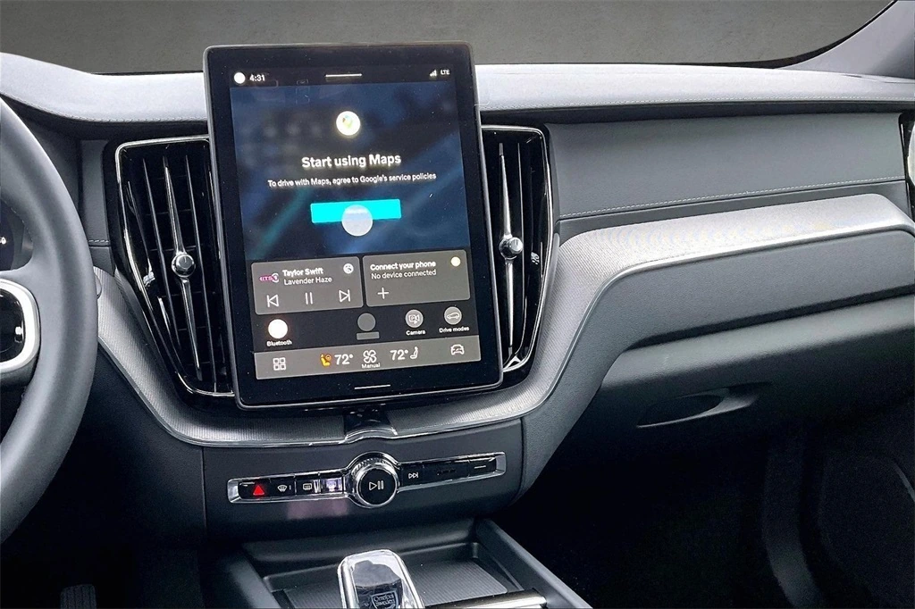 2026 Volvo - image 6