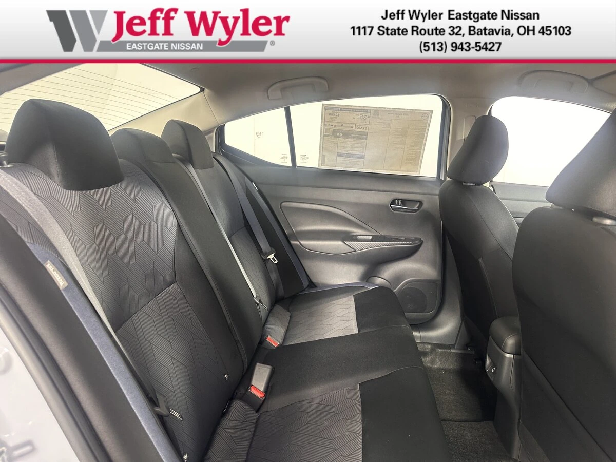 2025 Nissan Versa Sedan SV - Photo 39