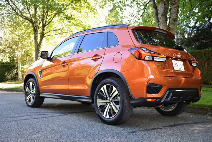 2020 Mitsubishi RVR side