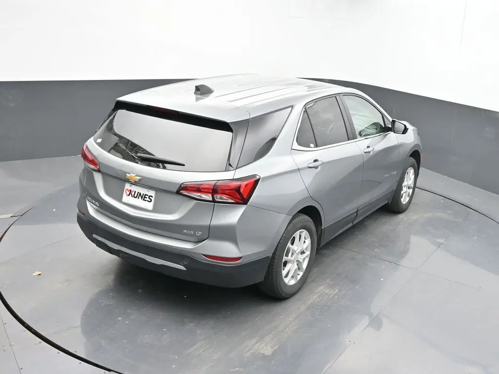 2023 Chevrolet Equinox LT photo 31