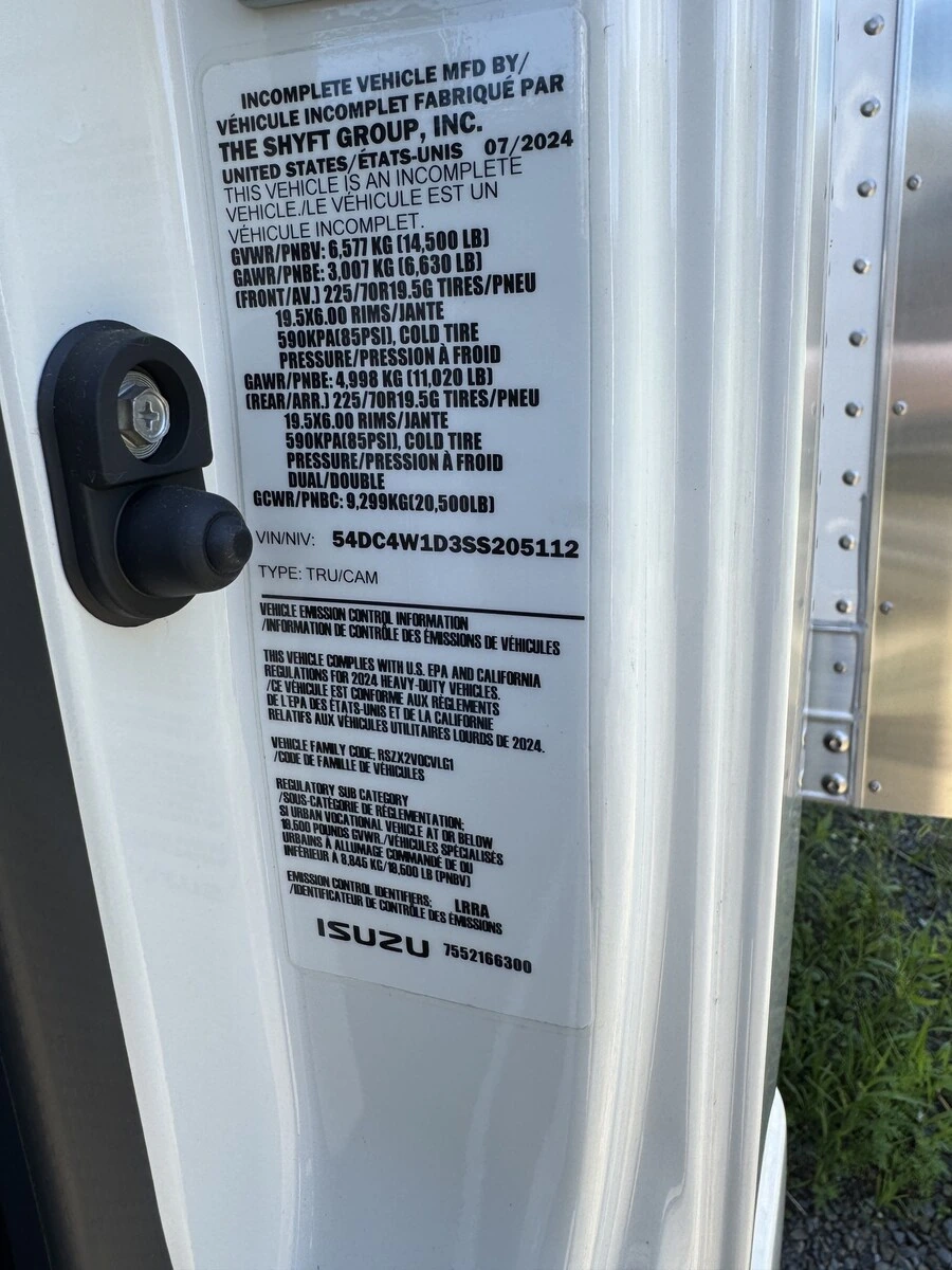 2025 Isuzu NPR in Harrisburg, PA — photo 7