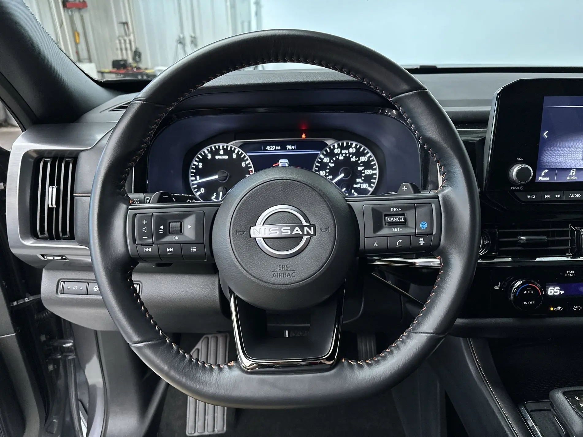 2024 Nissan Pathfinder Rock Creek photo 13