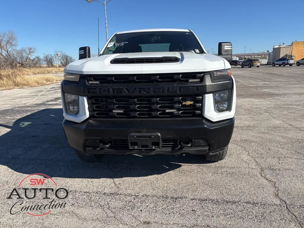 2023 Chevrolet Silverado 3500 Chassis Cab Work Truck's photo
