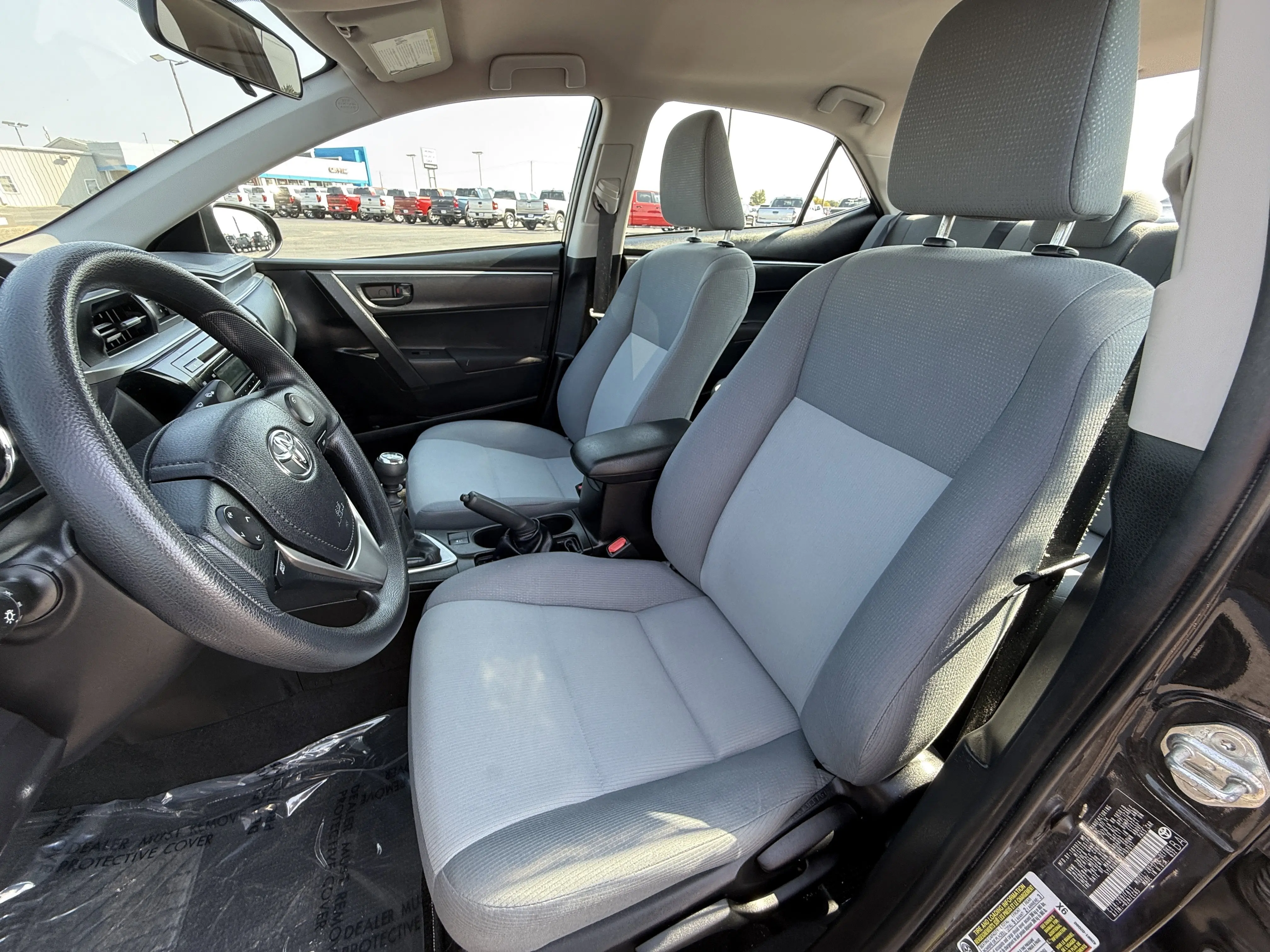 2014 Toyota Corolla L photo 9
