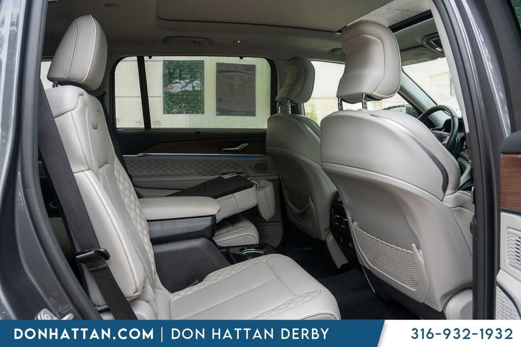 2021 Jeep Grand Cherokee L Summit - Photo 24
