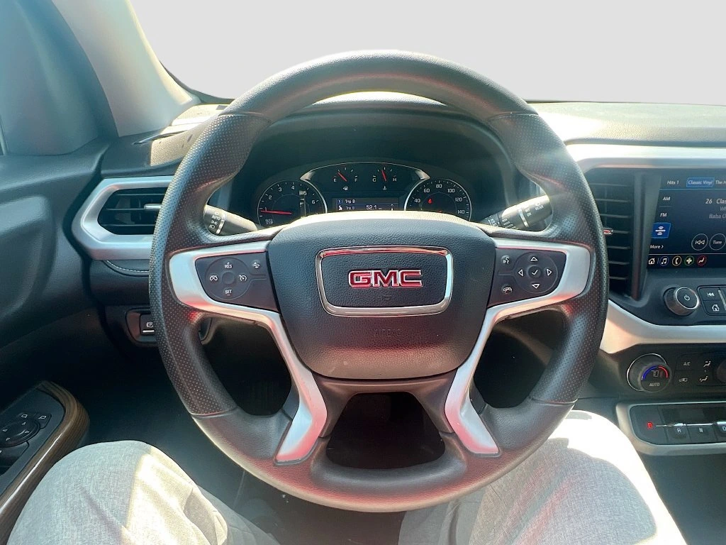 2023 GMC Acadia SLE - Photo 13