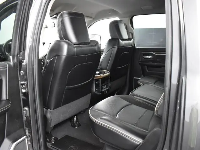 2024 Ram 2500 Laramie photo 10
