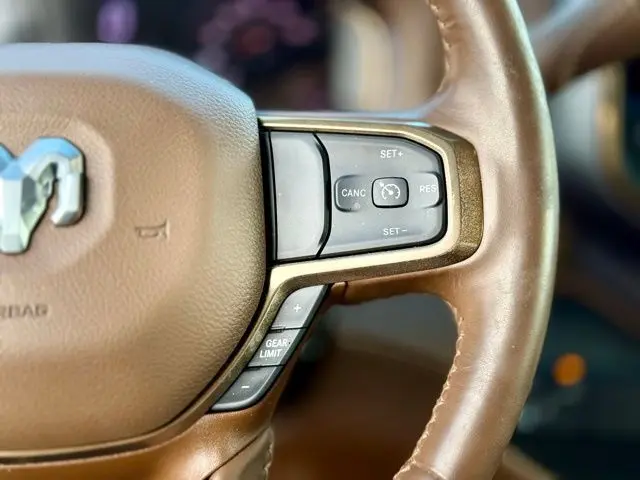 2024 Ram 3500 Laramie Longhorn photo 27