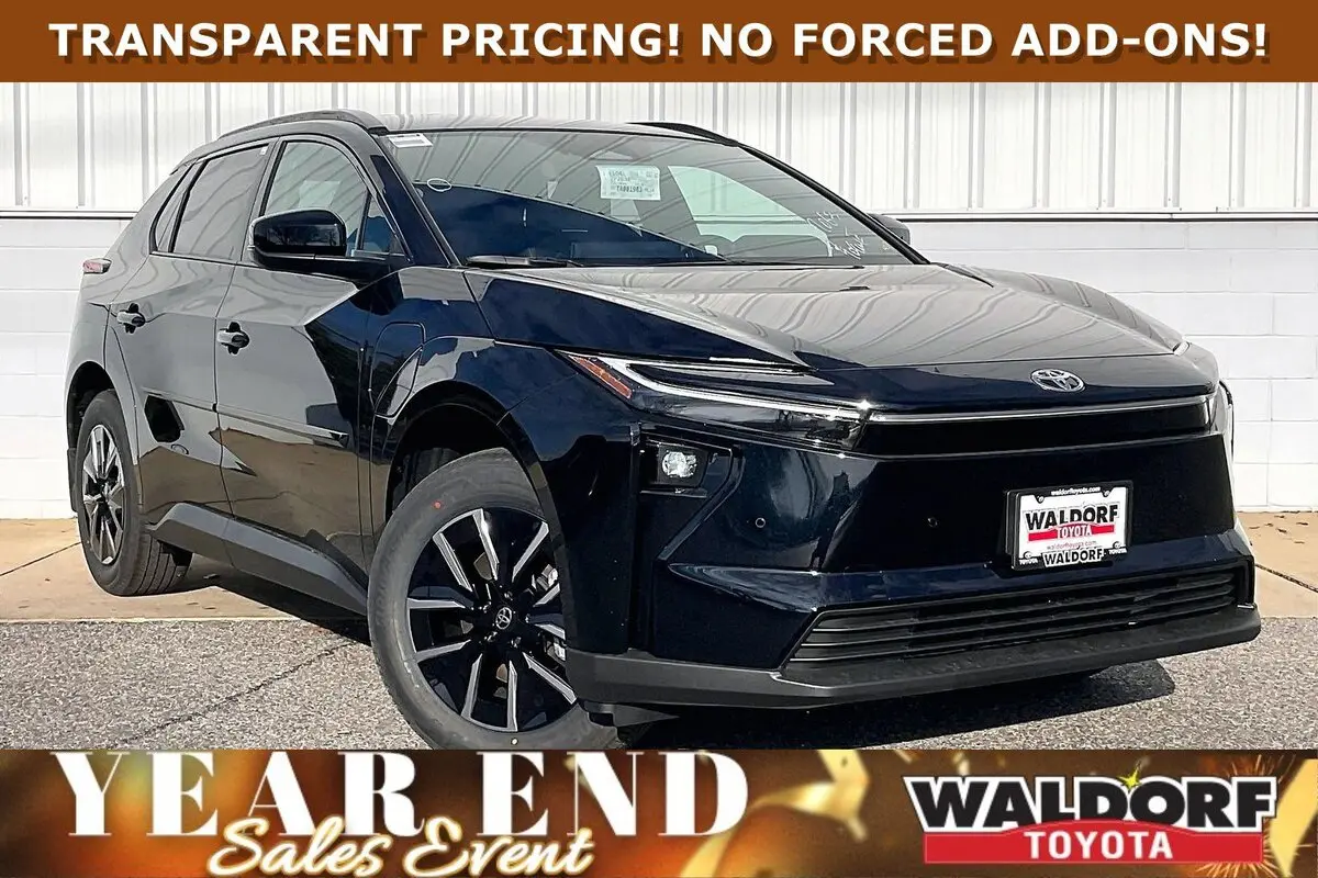 2026 Toyota bZ XLE's photo