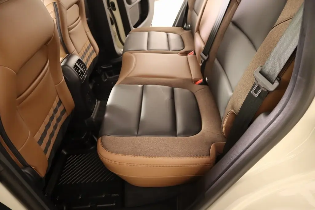 2025 Ford Bronco Sport Outer Banks photo 13