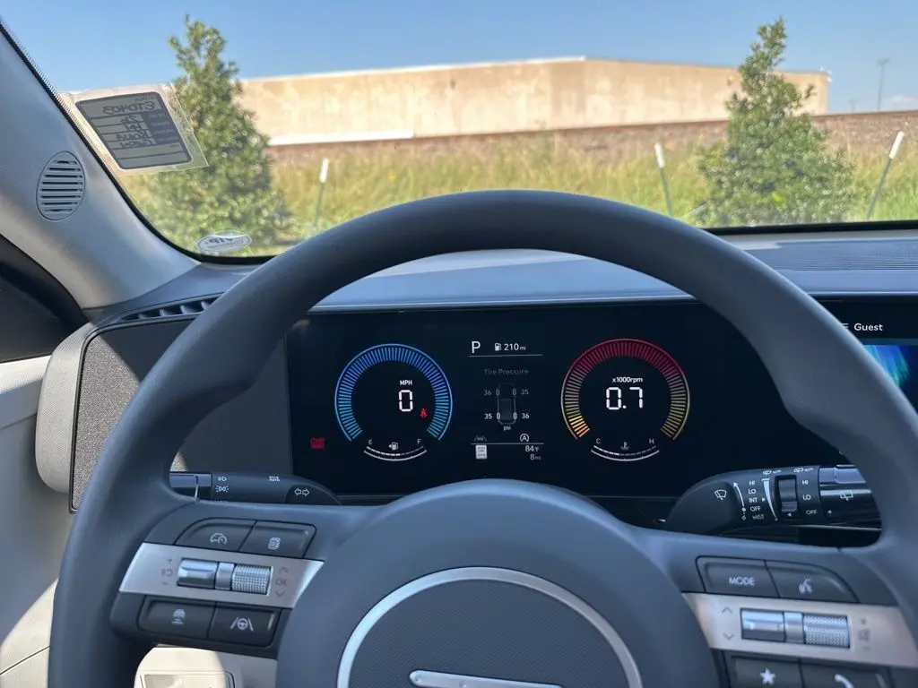 2026 Hyundai Kona SE photo 26
