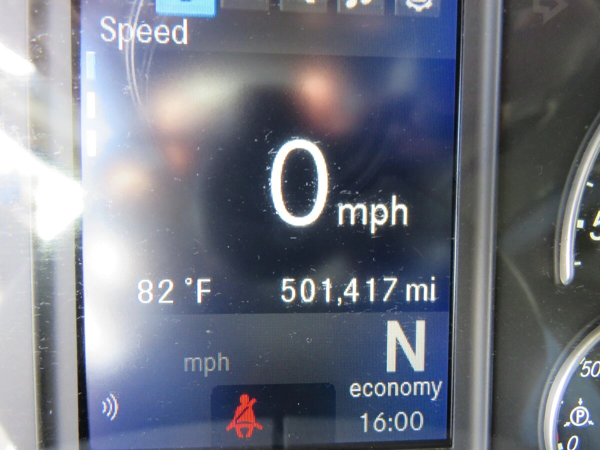 2022 Freightliner Cascadia - image 21