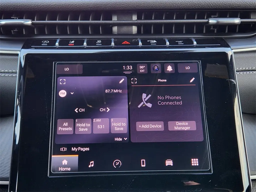 2025 Jeep Grand Cherokee Laredo X photo 12