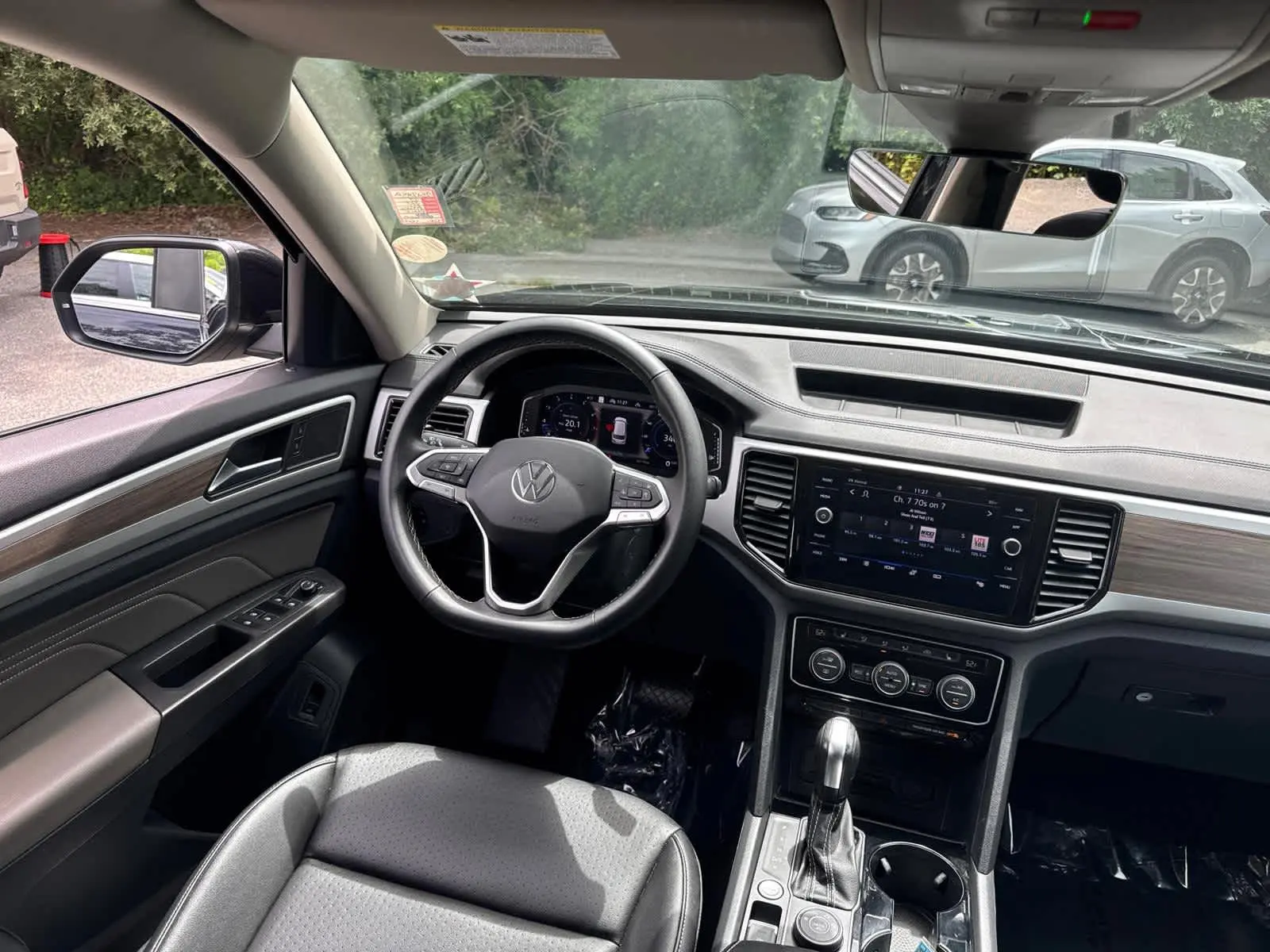2022 Volkswagen Atlas V6 SEL photo 33
