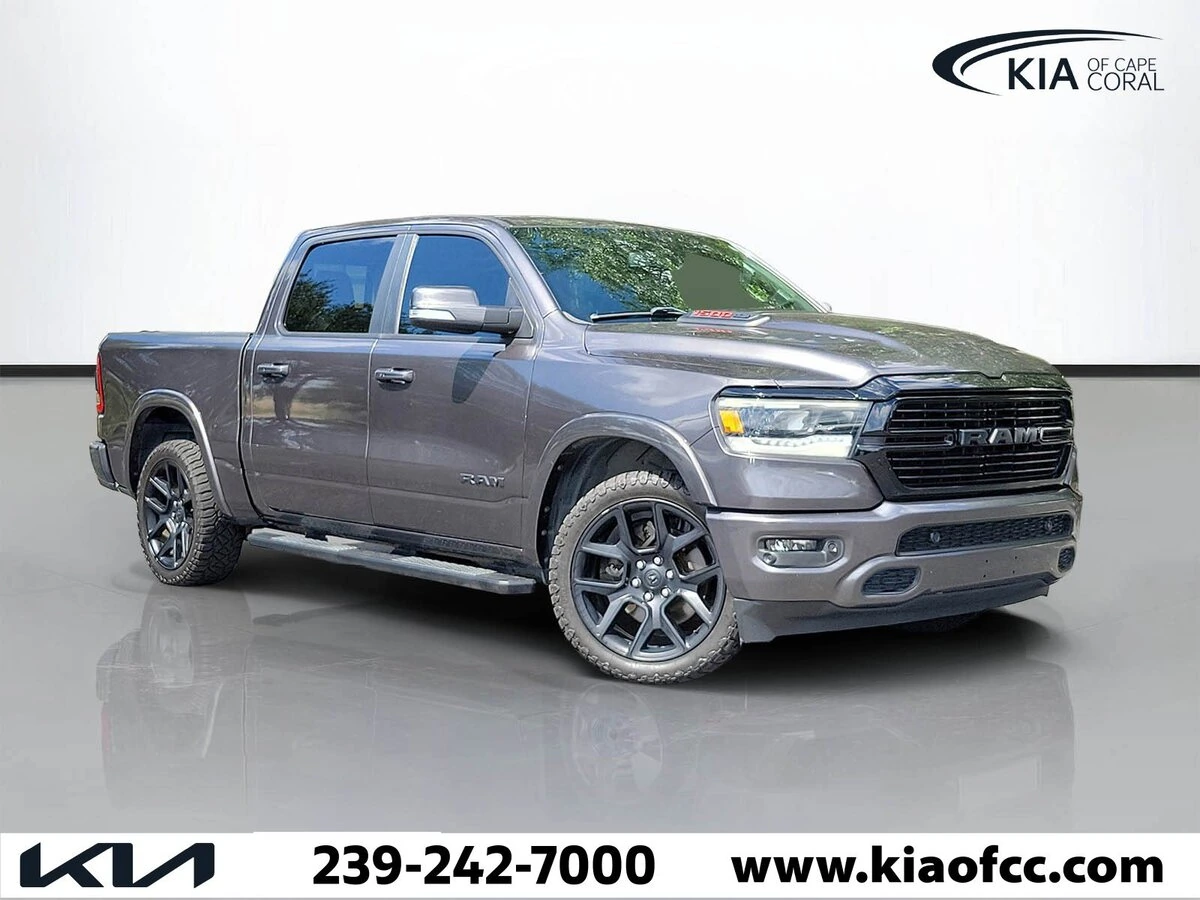 2020 RAM 1500 Laramie 4x4 Crew Cab 5'7's photo