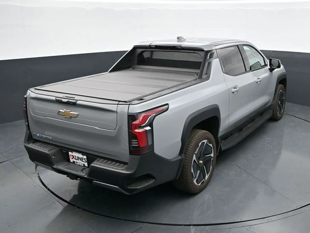 2026 Chevrolet Silverado EV LT - Photo 25