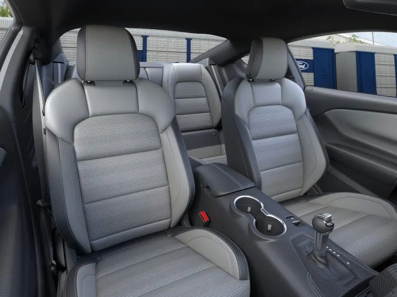 2025 Ford Mustang GT Premium photo 9