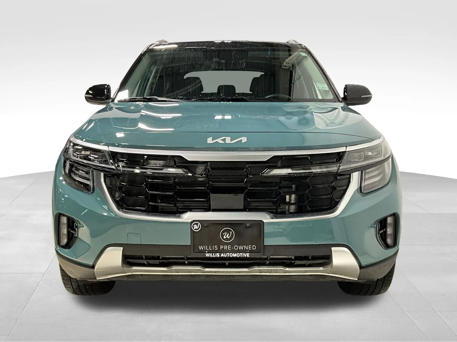 2024 Kia Seltos SX photo 2