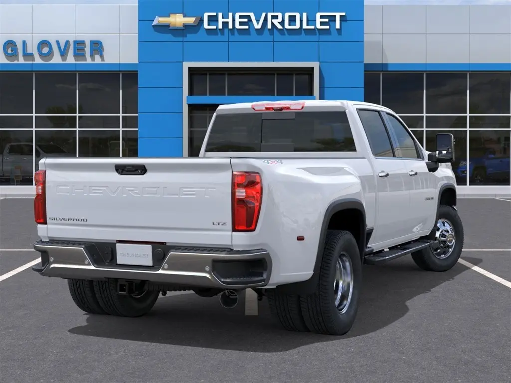 2026 Chevrolet Silverado LTZ photo 4
