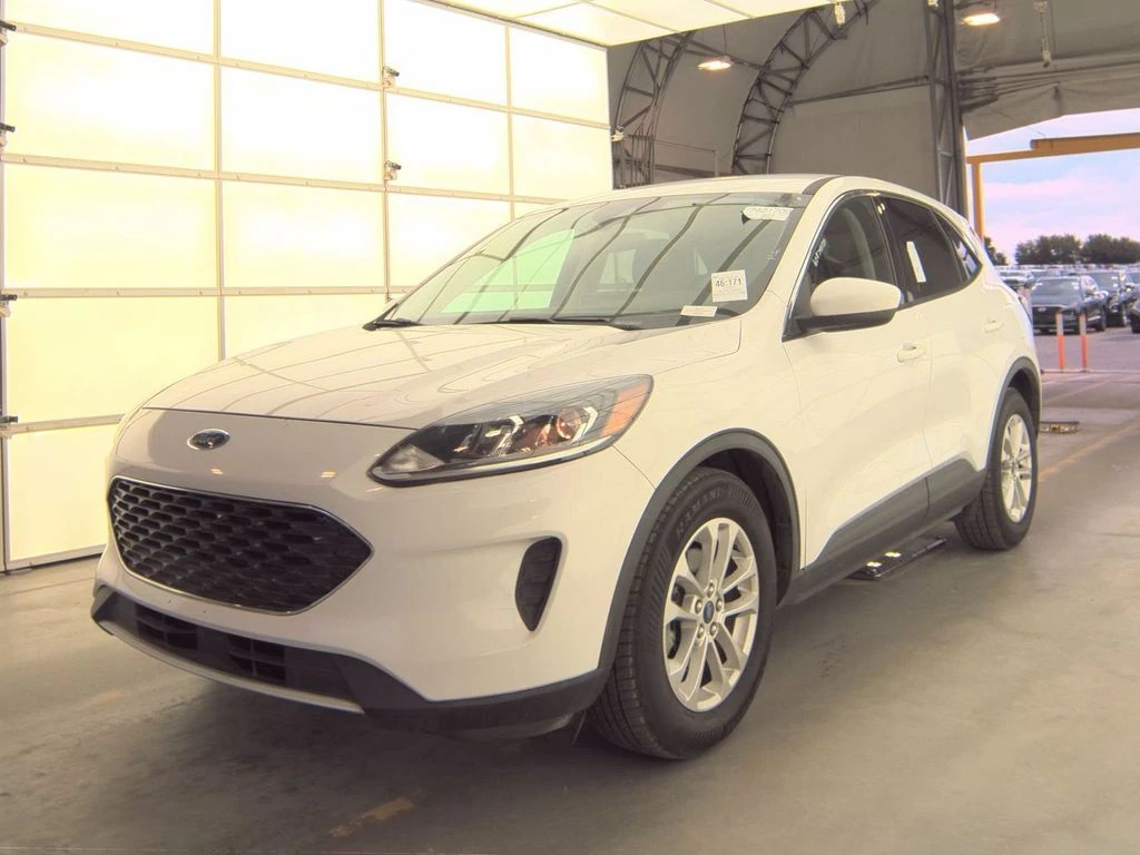 2021 Ford Escape SE FWD's photo