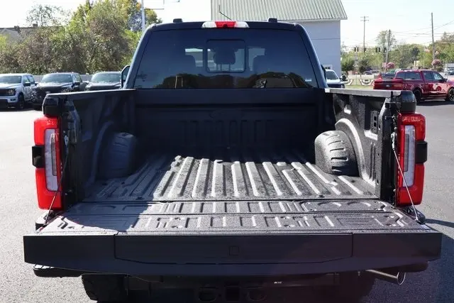 2026 Ford F-350 photo 21