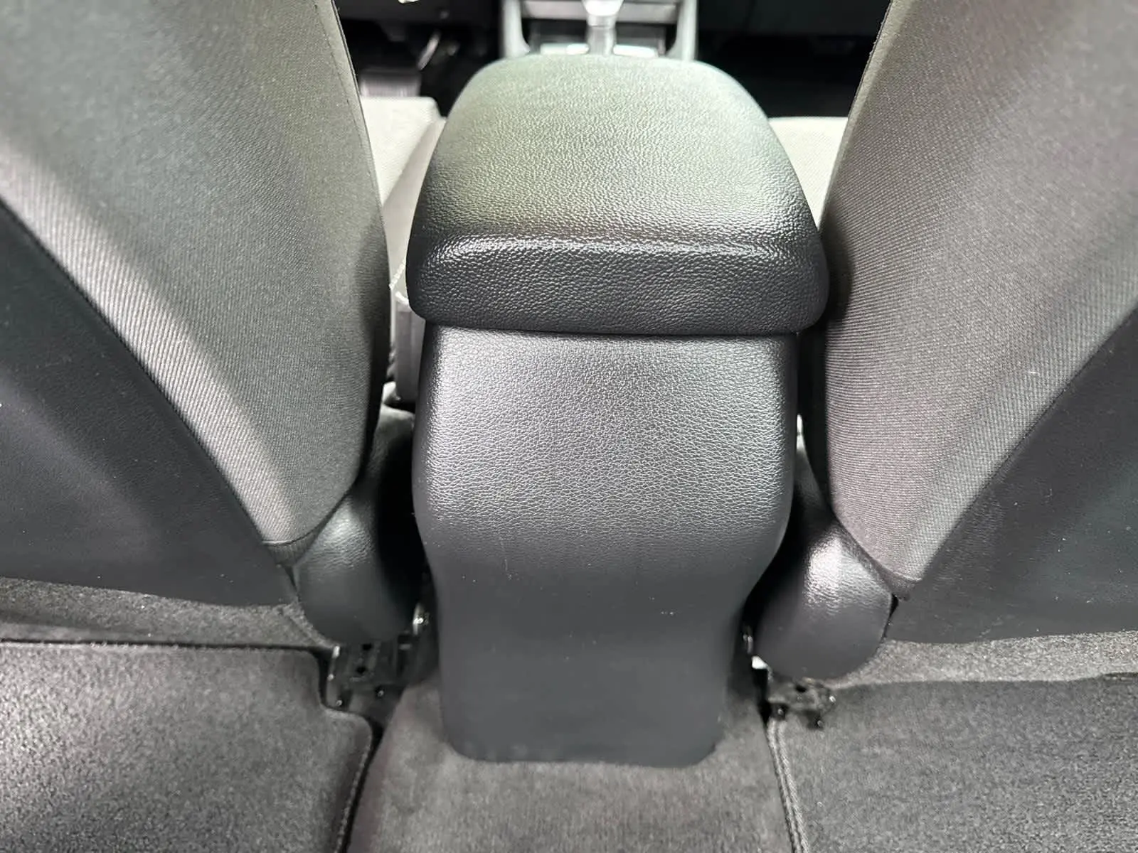 2023 Kia Forte LXS photo 32