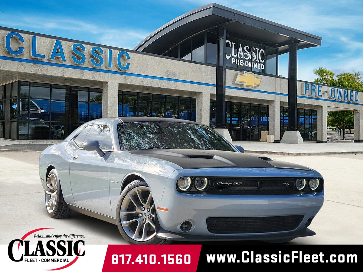 2020 Dodge Challenger R/T's photo