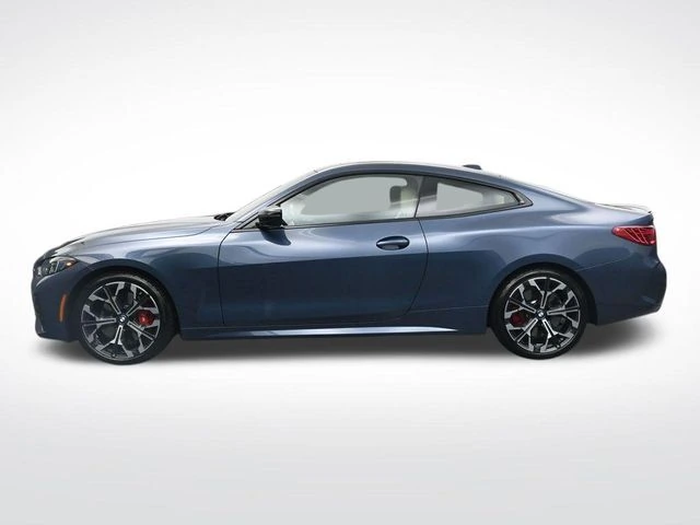 2026 BMW 4 Series 430i - Photo 8