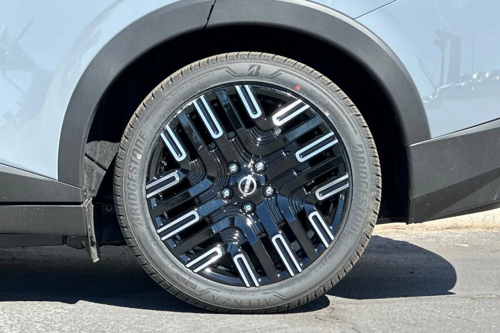 2026 Nissan LEAF Platinum+ - Photo 27