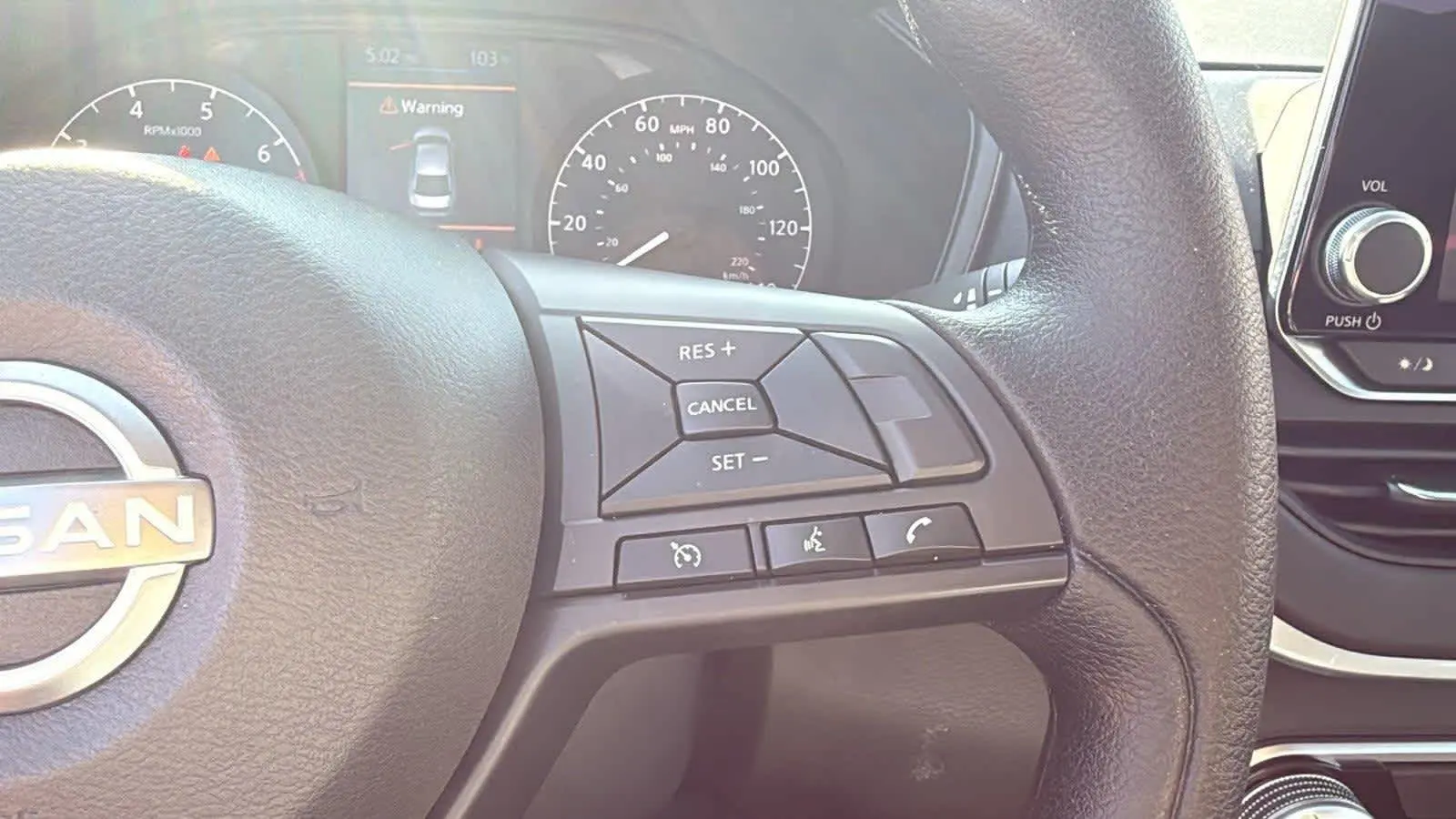 2025 Nissan Altima S photo 11
