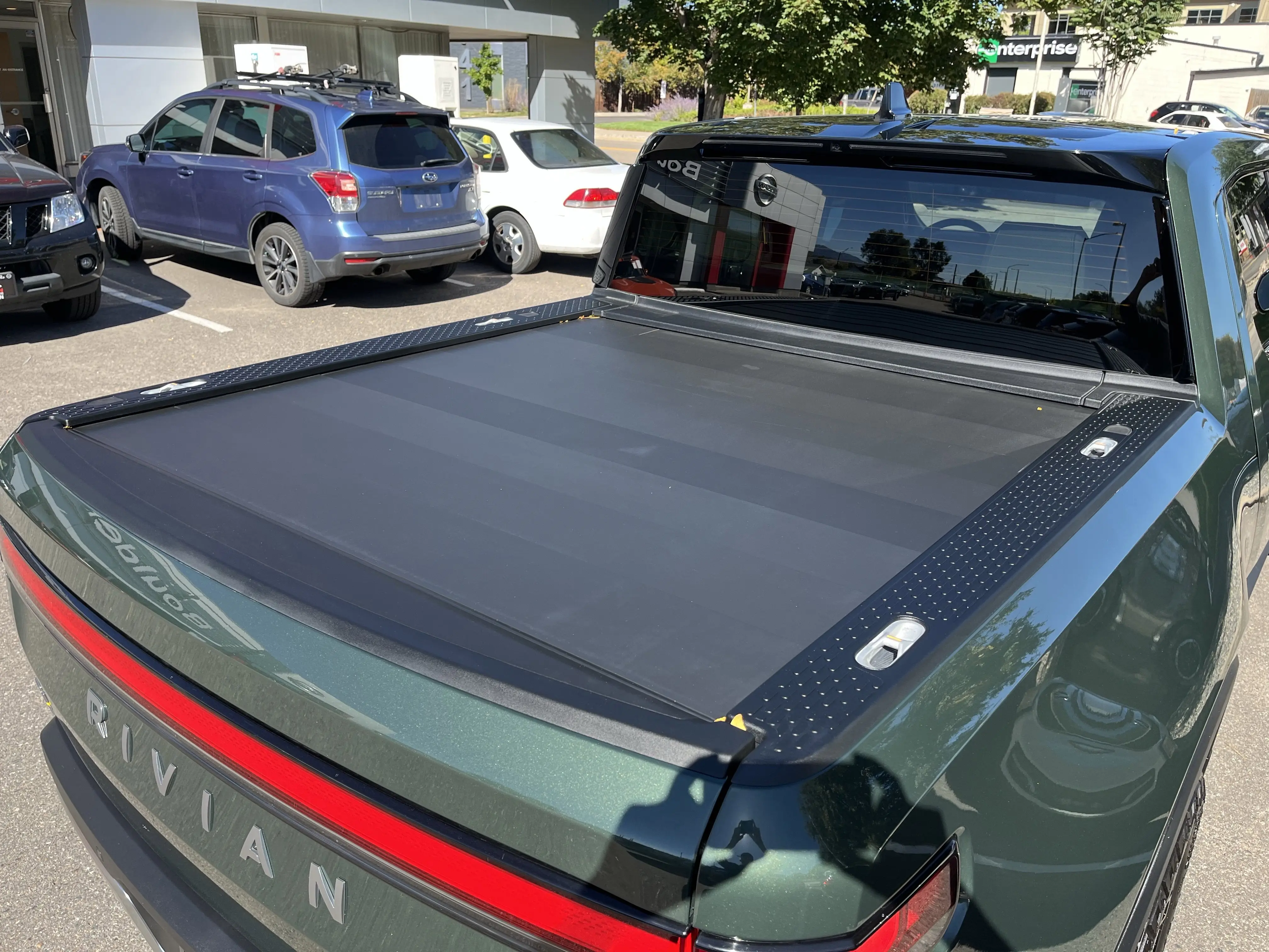 2022 Rivian R1T Adventure photo 6