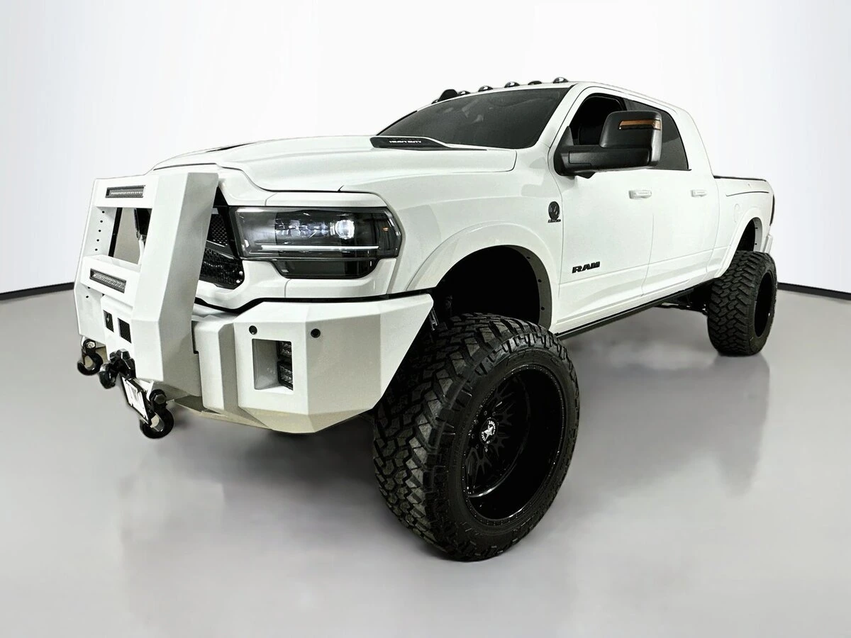 2023 RAM 3500 Pickup Limited