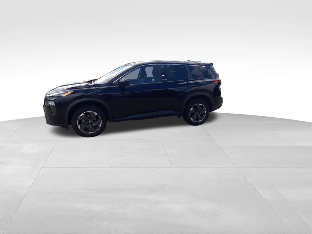 2024 Nissan Rogue SV photo 4