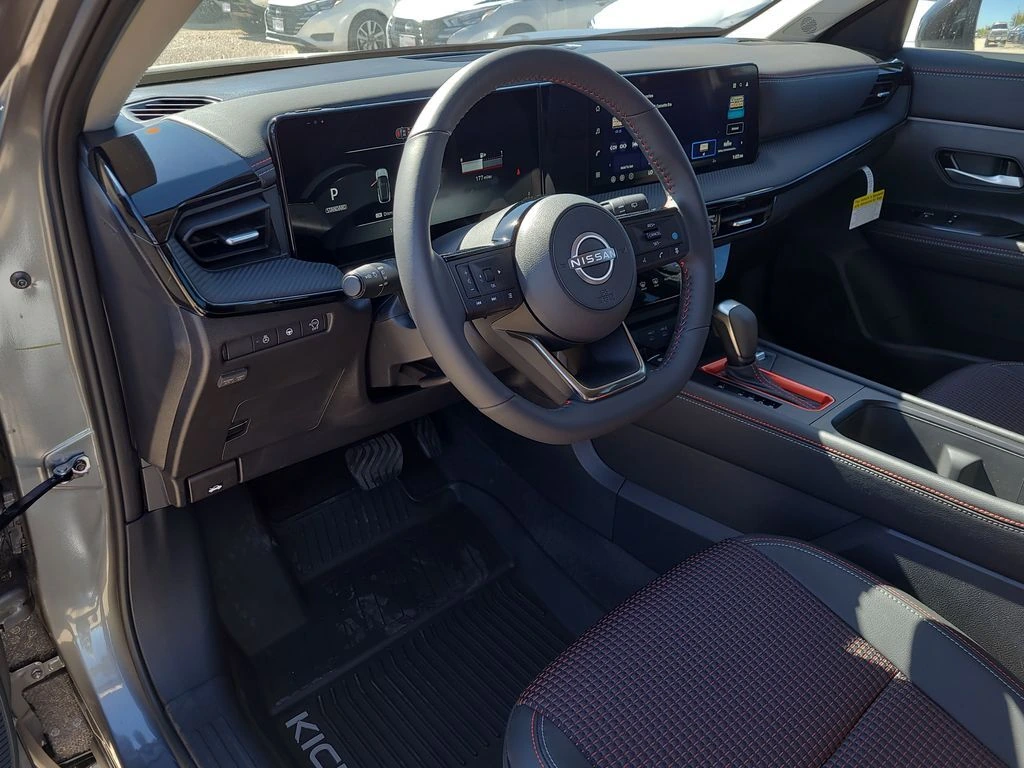 2026 Nissan KICKS SR - Photo 14