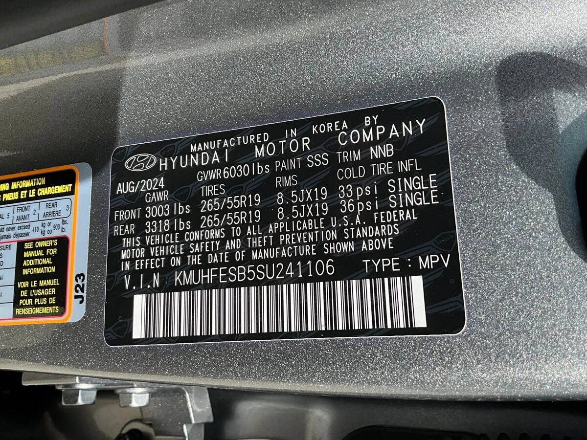 2025 GENESIS GV80 Standard - Photo 31