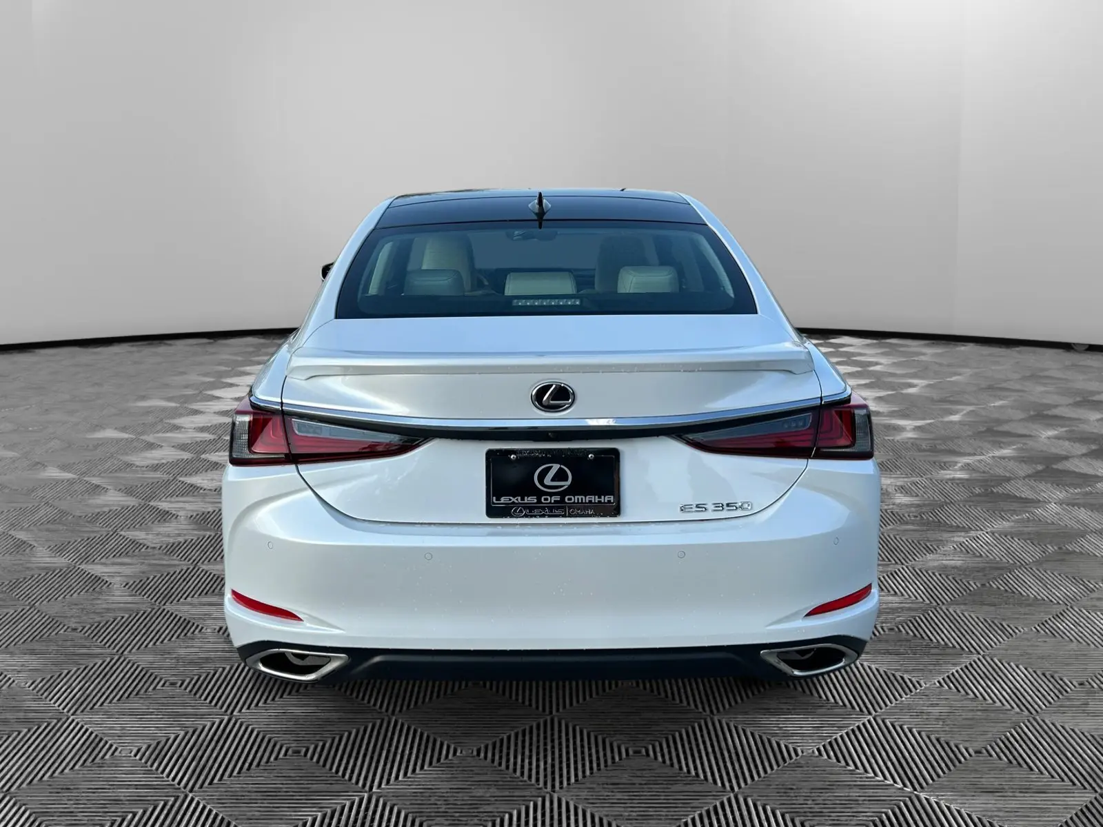 2025 Lexus ES 350 Ultra Luxury photo 4