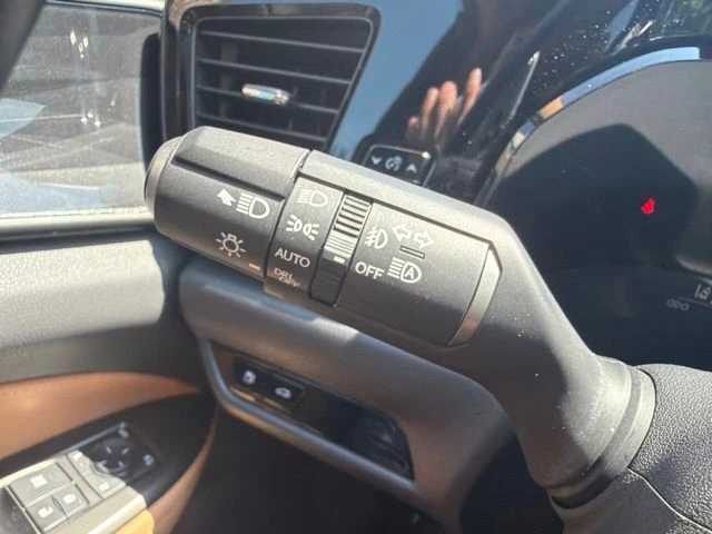2025 Lexus NX 350 - Photo 24