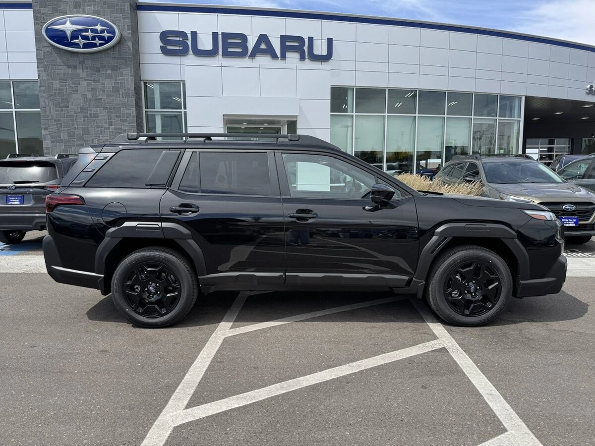 2026 Subaru Outback Limited - Photo 8