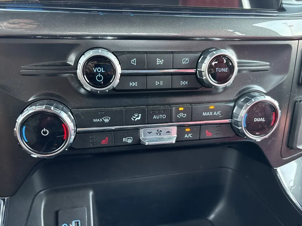 2022 Ford F-150 XLT photo 20