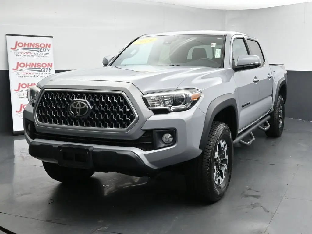 2019 Toyota Tacoma TRD Off-Road V6 photo 4