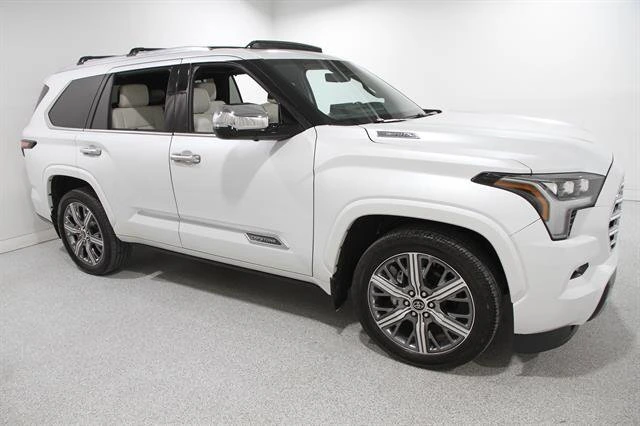 2023 Toyota Sequoia Capstone